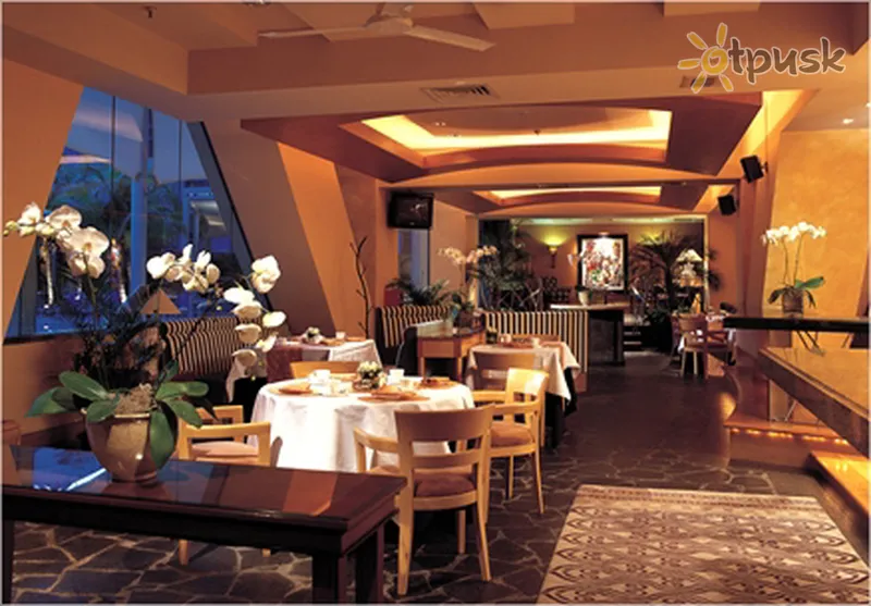 Фото отеля Conrad Centennial Hotel 5* Сінгапур Сінгапур бари та ресторани