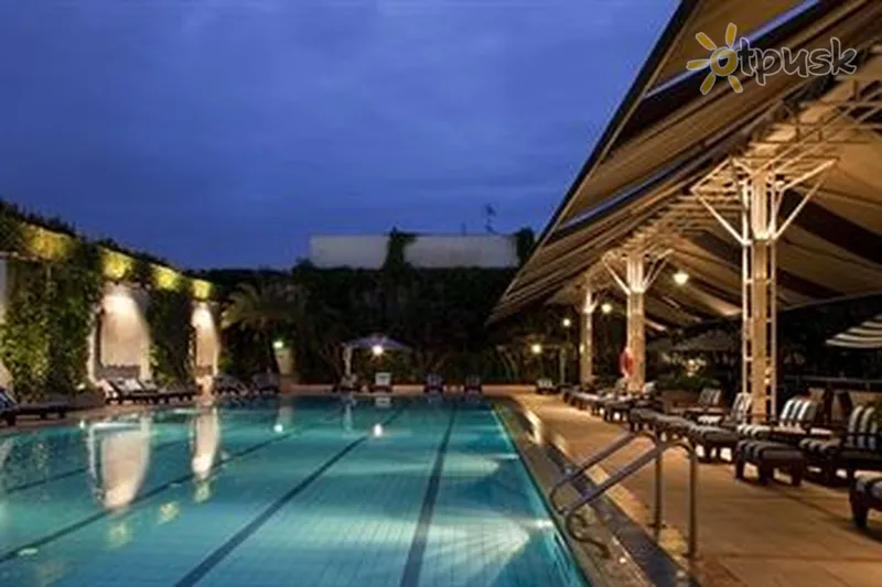 Фото отеля Holiday Inn Singapore Orchard City Centre 4* Singapūra Singapūra ārpuse un baseini