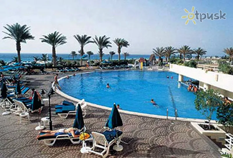 Фото отеля Oasis Beach Hotel (отель закрыт) 4* Dubajus JAE išorė ir baseinai