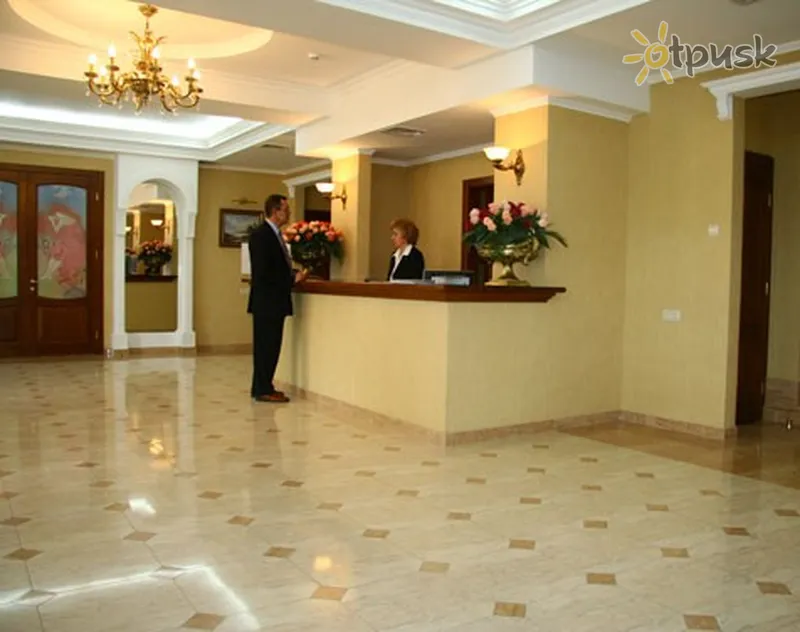 Фото отеля Времена Года 3* Jalta Krima vestibils un interjers