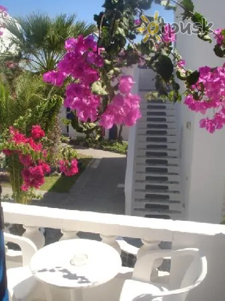 Фото отеля Mediterranean Beach 4* Santorini Graikija kambariai
