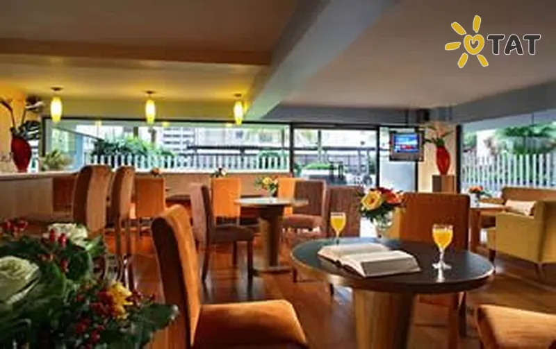 Фото отеля Somerset Grand Cairnhill 4* Сінгапур Сінгапур бари та ресторани