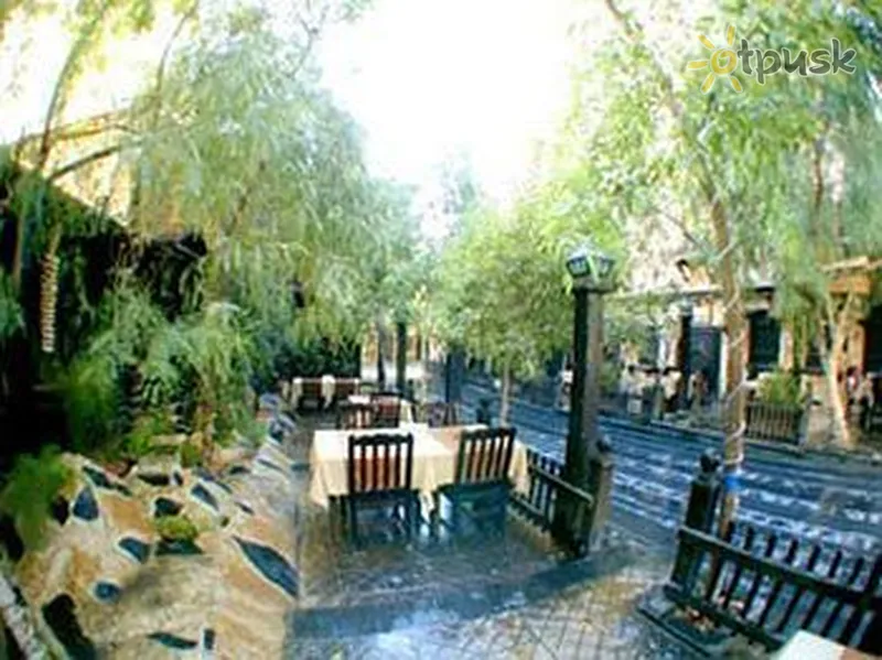 Фото отеля Al Majed 3* Дамаск Сирия экстерьер и бассейны