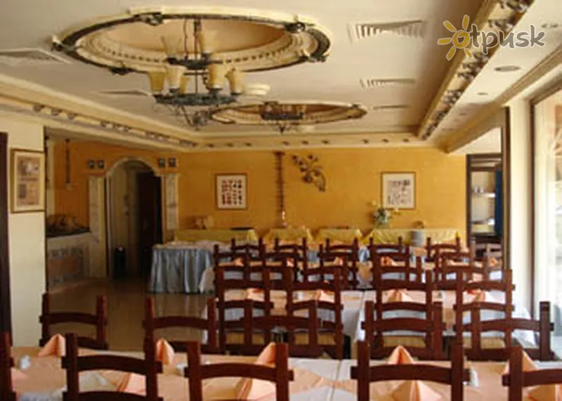 Фото отеля Villa Palmyra 3* Palmīra Sīrija bāri un restorāni