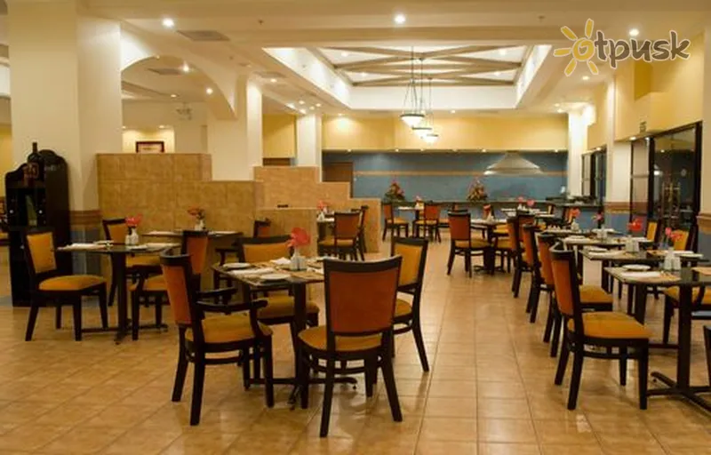 Фото отеля Crowne Plaza Corobici 3* Сан Хосе Коста Рика бары и рестораны