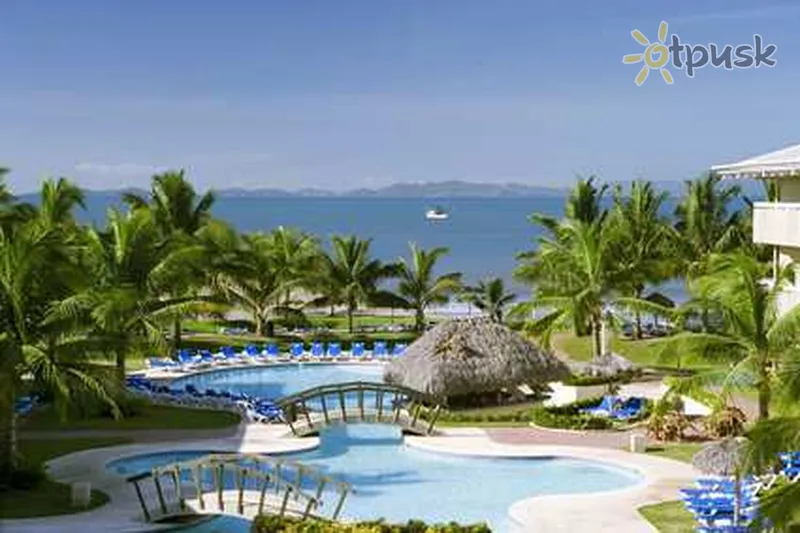 Фото отеля Doubletree Resort by Hilton Costa Rica 4* Пунтаренас Коста Ріка екстер'єр та басейни