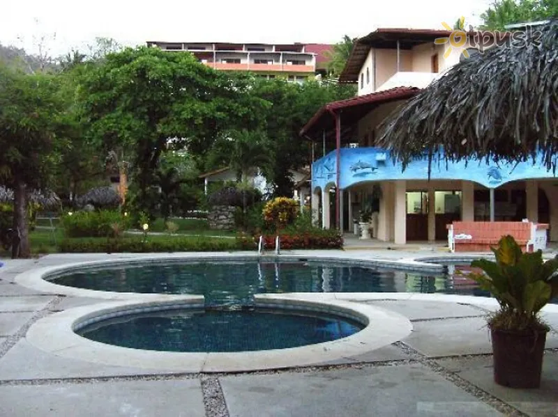 Фото отеля Las Brisas Del Pacafico 3* п-ов. Никойя Коста Рика экстерьер и бассейны