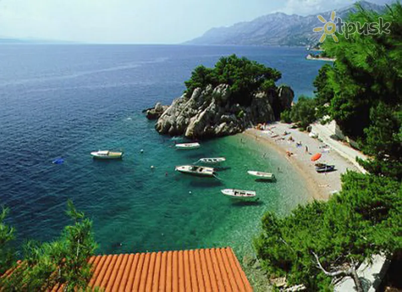Фото отеля Dalmatino Villa 3* Брела Хорватия пляж