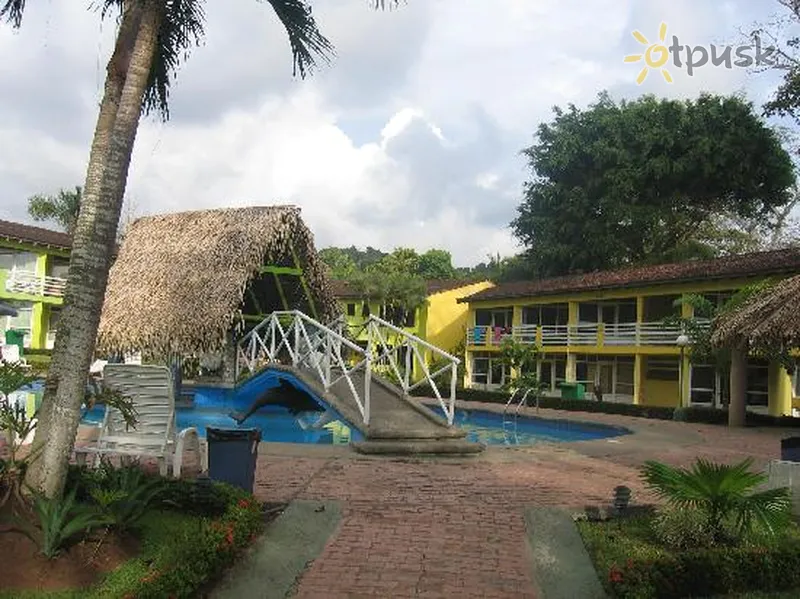 Фото отеля Terraza Del Pacifico 3* Хако Коста Ріка екстер'єр та басейни