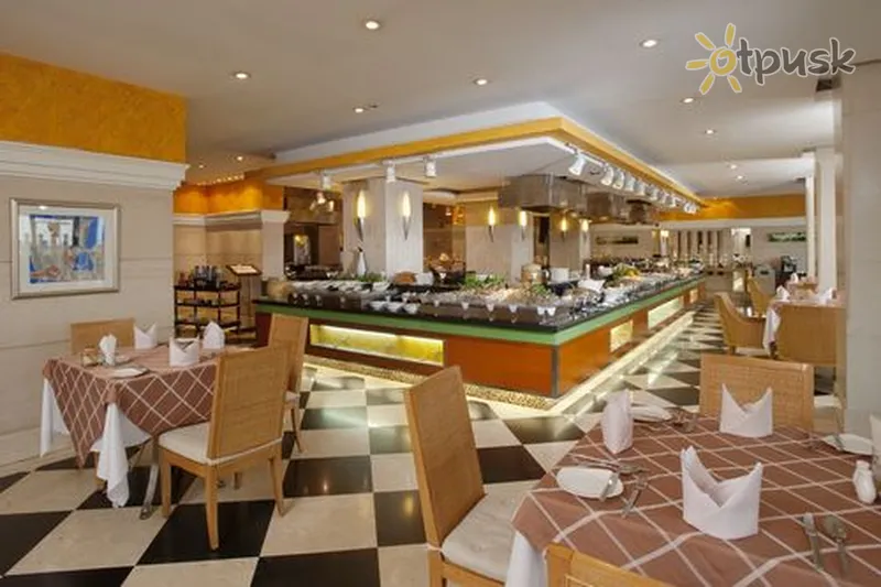 Фото отеля Holiday Inn Sea View Qinhuangdao 5* Бейдайхе Китай бари та ресторани