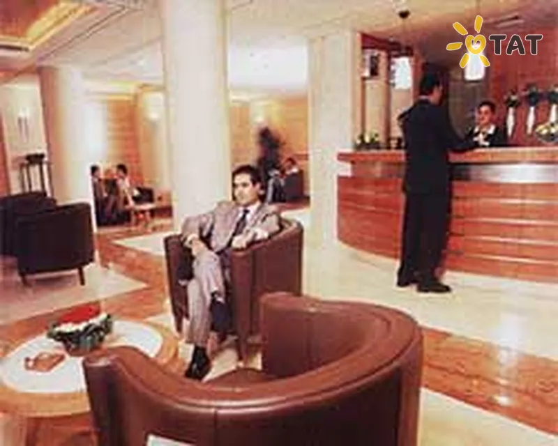 Фото отеля Best Western Duroy 4* Бейрут Ліван лобі та інтер'єр