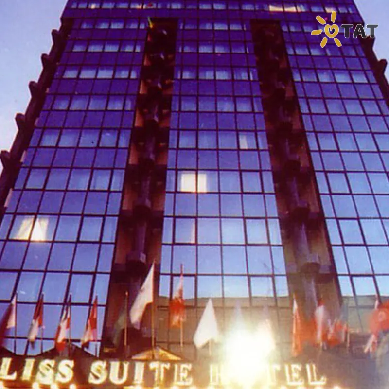 Фото отеля Bliss Suite 4* Бейрут Ліван екстер'єр та басейни