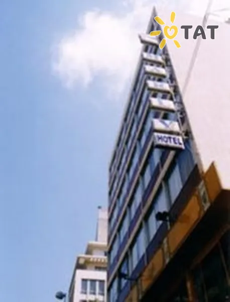 Фото отеля Le Marly 3* Бейрут Ліван екстер'єр та басейни