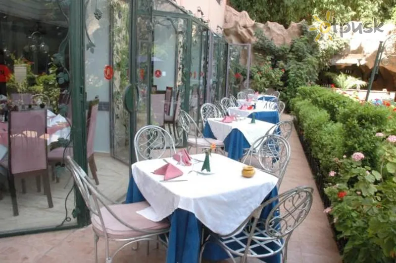 Фото отеля Imperial Holiday & Spa Hotel 4* Марракеш Марокко бари та ресторани