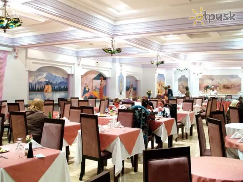 Фото отеля Imperial Holiday & Spa Hotel 4* Marakeša Maroka bāri un restorāni