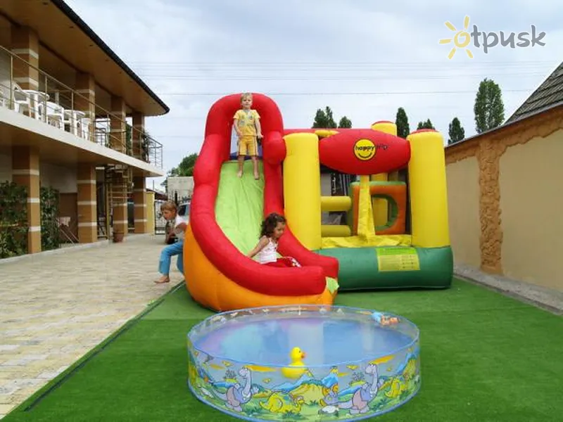 Фото отеля Белый Жемчуг 3* Затока Украина для детей