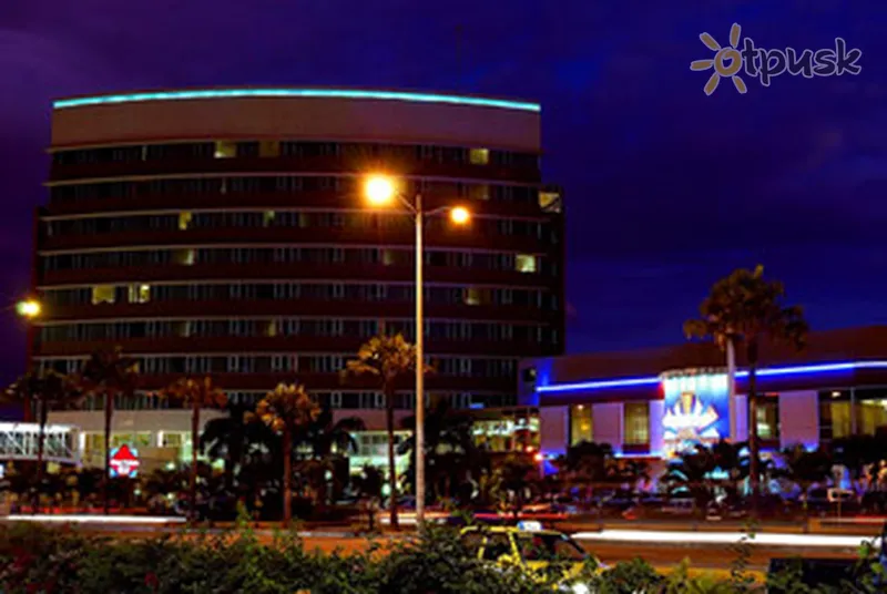 Фото отеля Sheraton Guayaquil 4* Гуаякіль Еквадор екстер'єр та басейни