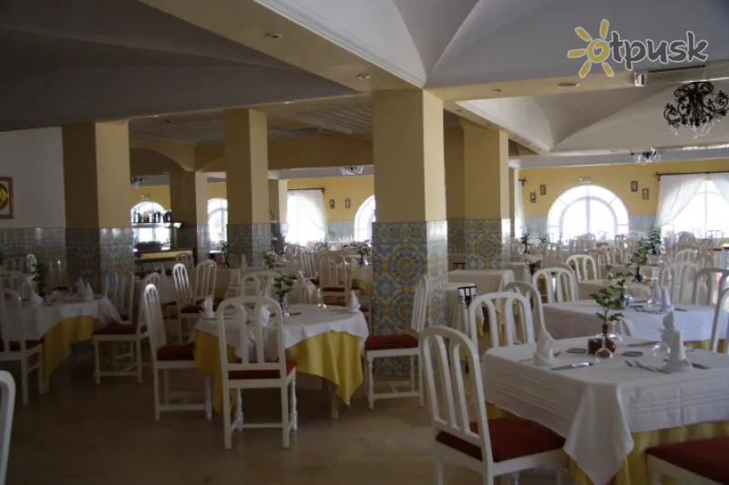 Фото отеля Pirates Gate Royal Thalassa 4* Monastiras Tunisas barai ir restoranai