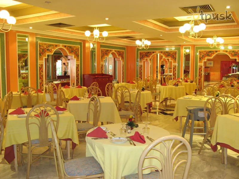 Фото отеля Orient Palace 4* Sousse Tunisija bāri un restorāni