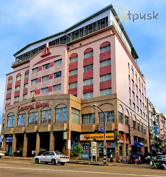 Фото отеля Central Hotel Yangon 3* Янгон Мьянма экстерьер и бассейны