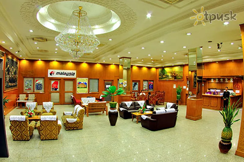 Фото отеля Central Hotel Yangon 3* Янгон М'янма лобі та інтер'єр