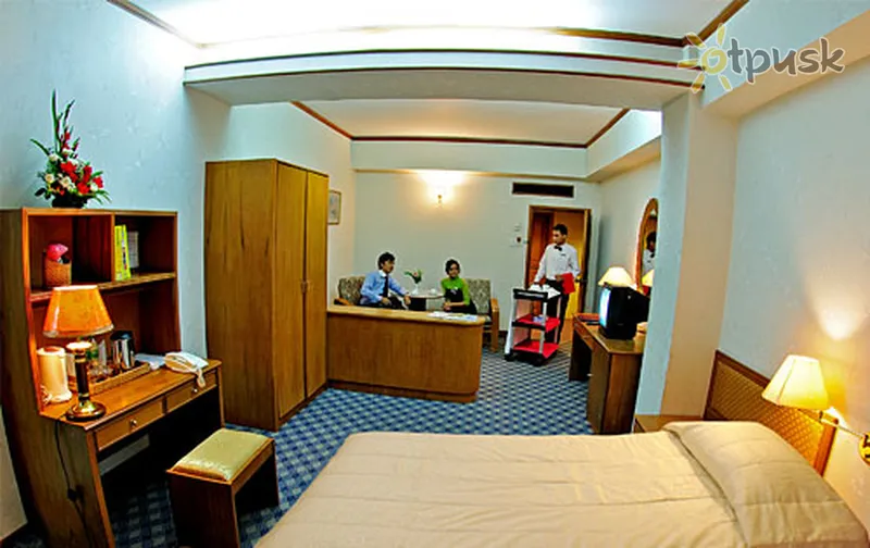 Фото отеля Central Hotel Yangon 3* Янгон М'янма номери