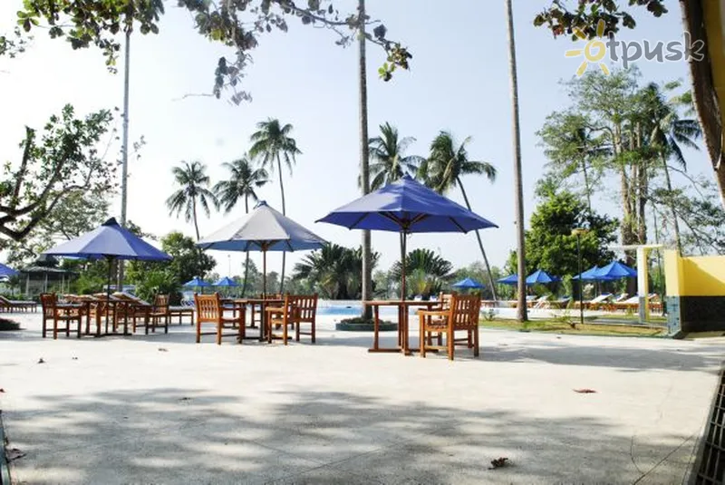 Фото отеля Dusit Inya Lake Resort 5* Янгон Мьянма экстерьер и бассейны