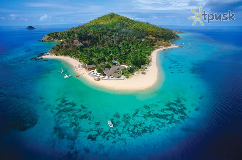 Фото отеля Castaway Island Resort 5* Острова Маманута Фиджи экстерьер и бассейны