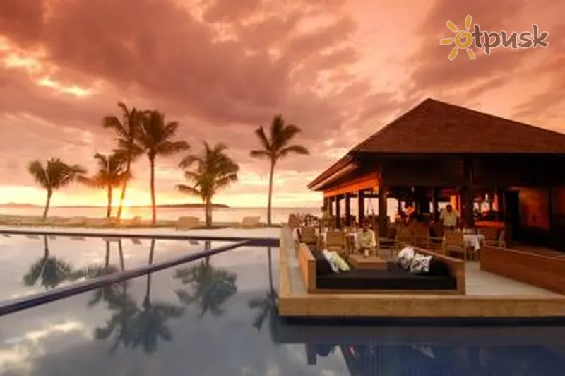 Фото отеля Fiji Beach Resort & Spa Managed By Hilton 5* Нади Денарау Фиджи экстерьер и бассейны