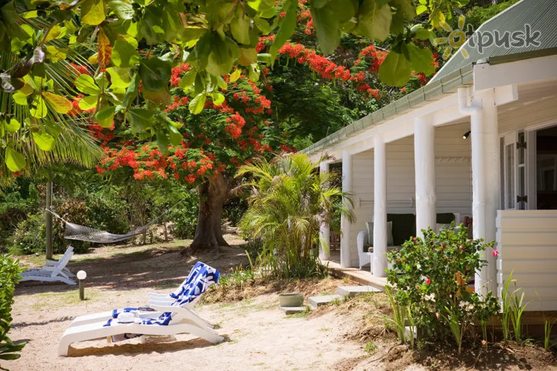 Фото отеля Malolo Island Resort 4* Острови Маманута Фіджі екстер'єр та басейни