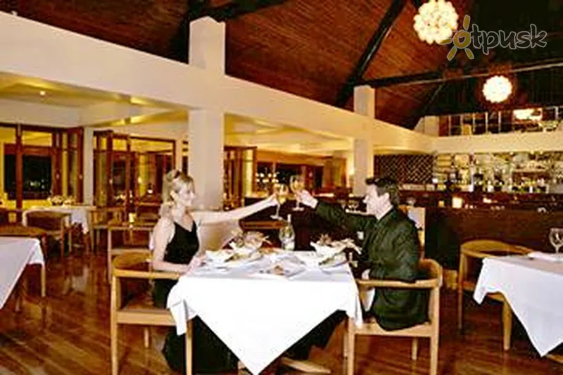 Фото отеля The Pearl South Pacific 4* Klusā okeāna osta Fidži bāri un restorāni