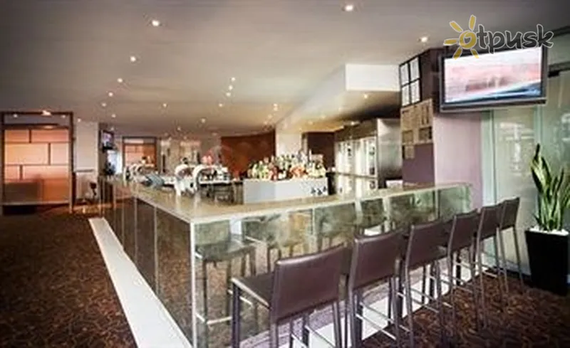 Фото отеля Holiday Inn Darling Harbour 4* Sidneja Austrālija bāri un restorāni
