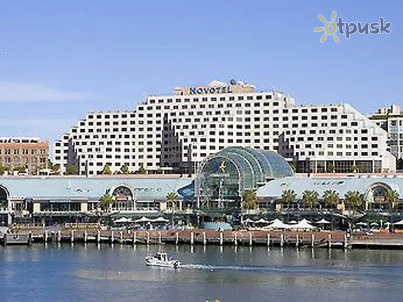 Фото отеля Novotel Sydney on Darling Harbour 4* Сидней Австралия экстерьер и бассейны
