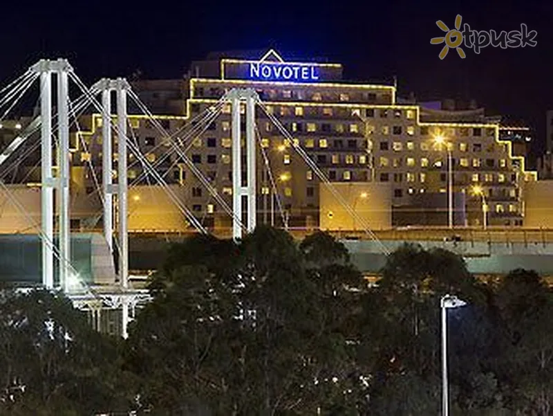 Фото отеля Novotel Sydney on Darling Harbour 4* Sidneja Austrālija ārpuse un baseini