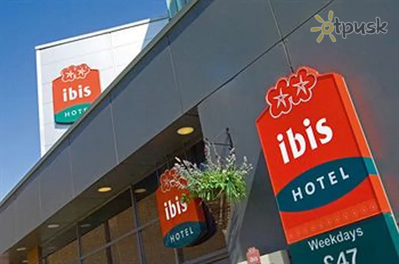 Фото отеля Ibis Melbourne Little Bourke Street 3* Мельбурн Австралія екстер'єр та басейни