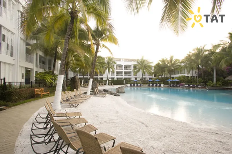 Фото отеля Peppers Beach Club & Spa Palm Cove 4* Великий бар'єрний риф Австралія екстер'єр та басейни