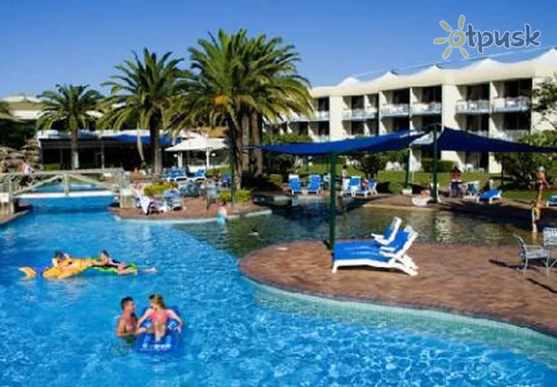Фото отеля Sea World Resort 4* Aukso krantas Australija išorė ir baseinai