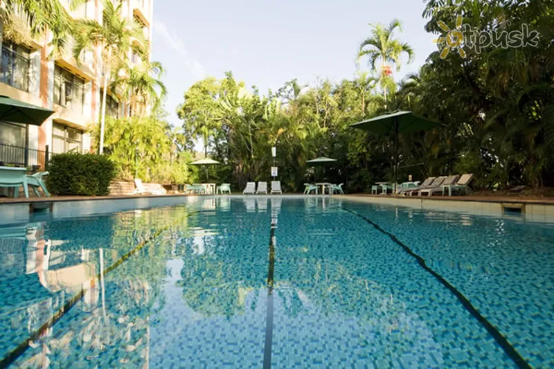 Фото отеля Quality Frontier Hotel Darwin 3* Дарвін Австралія екстер'єр та басейни