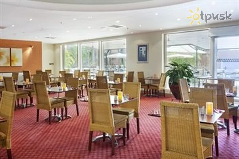 Фото отеля Holiday Inn Esplanade Darwin 4* Дарвин Австралия бары и рестораны