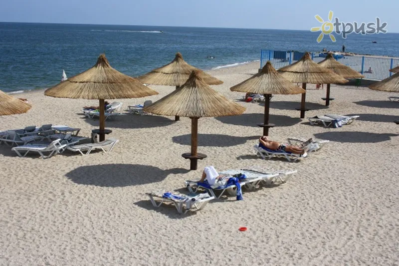 Фото отеля Ореанда 3* Бердянськ Україна пляж