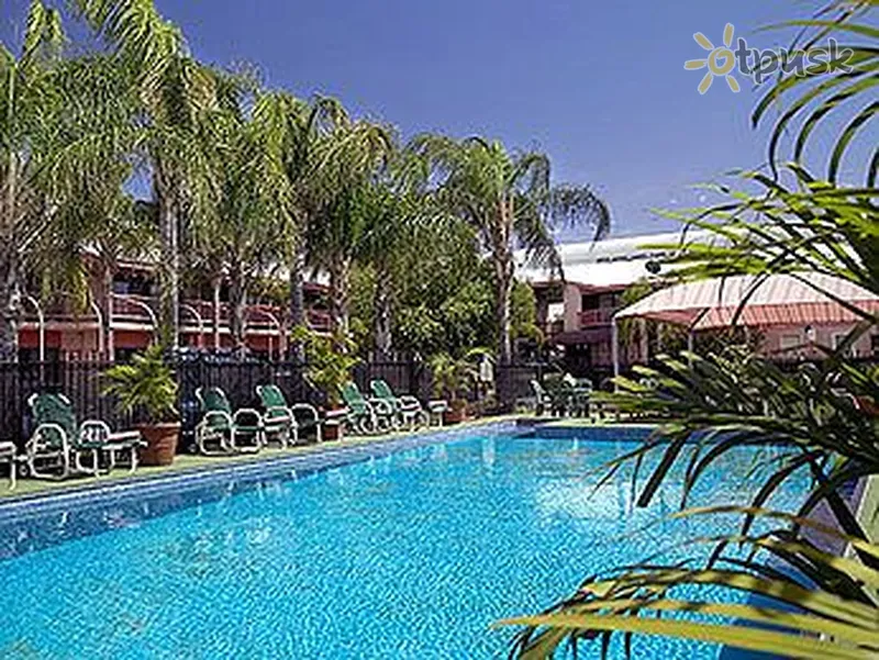 Фото отеля All Seasons Oasis Alice Springs 3* Аліс Спрінгс Австралія екстер'єр та басейни