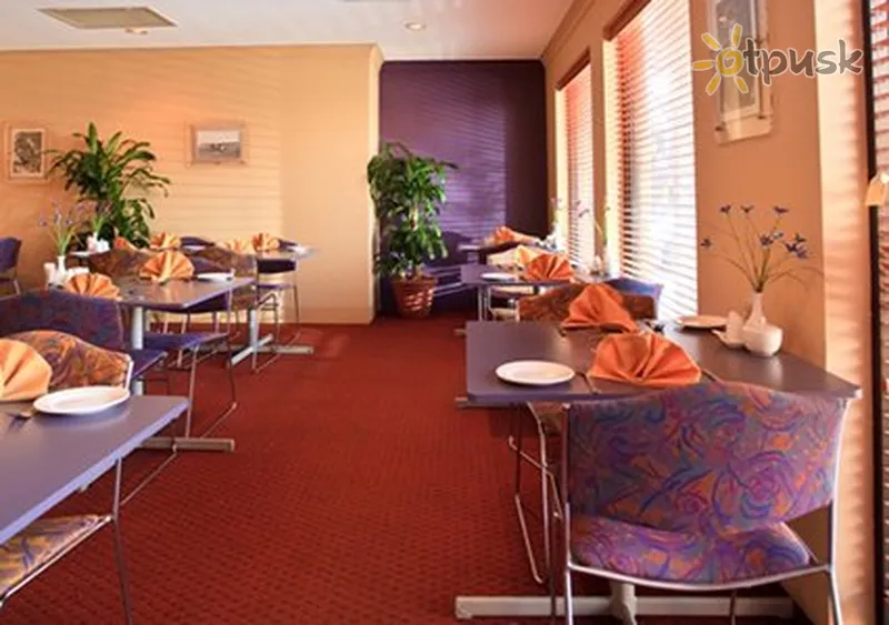 Фото отеля Comfort Inn Airport Admiralty 3* Брисбен Австралия бары и рестораны