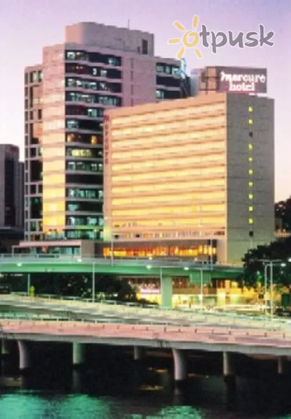Фото отеля Mercure Hotel Brisbane 4* Брисбен Австралия экстерьер и бассейны