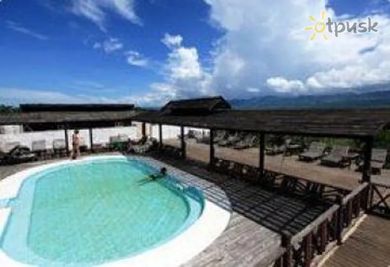 Фото отеля Hupin Hotel Inle Khaung Daing 3* озеро Инле Мьянма экстерьер и бассейны