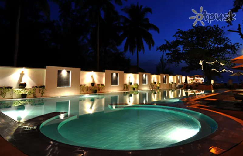 Фото отеля Thande Beach Hotel 3* Нгапалі М'янма екстер'єр та басейни