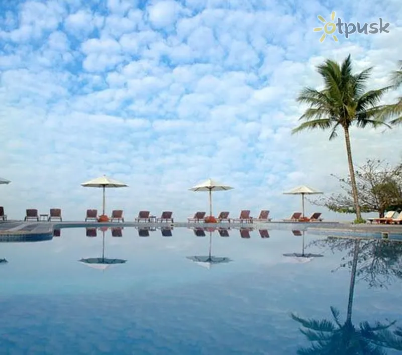 Фото отеля Sunny Paradise Resort 4* Ngve Saungs Mjanma ārpuse un baseini