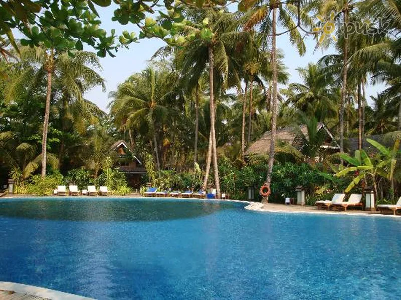 Фото отеля Sandoway Resort 4* Нгапали Мьянма экстерьер и бассейны