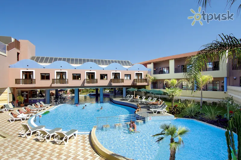 Фото отеля Porto Platanias Beach Resort & Spa 5* о. Крит – Ханья Греція екстер'єр та басейни