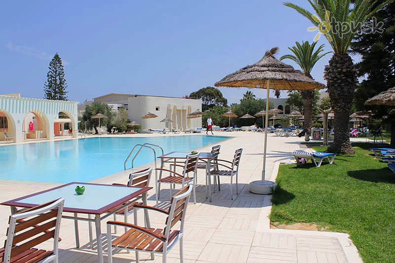 Фото отеля Seabel Alhambra Beach Golf & Spa 4* Порт Эль Кантауи Тунис экстерьер и бассейны