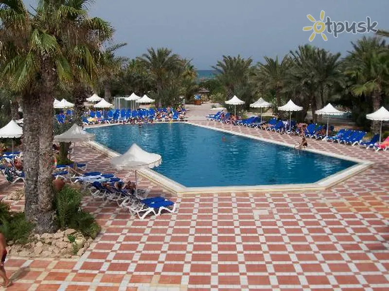 Фото отеля Coralia Club Palm Beach 3* par. Džerba Tunisija ārpuse un baseini
